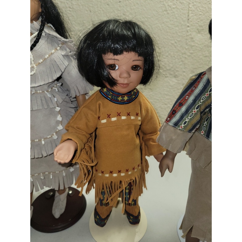 Porcelain Native American Doll Figures Lot Of 4 - Picture 3 of 11
